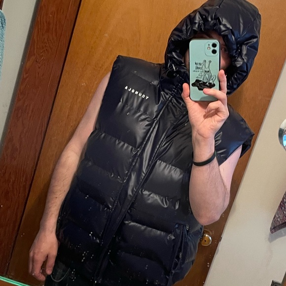 YoungLA Other - 🔥 YOUNGLA Puffer Vest Brand New With Tags Dark Navy Blue US L 🔥